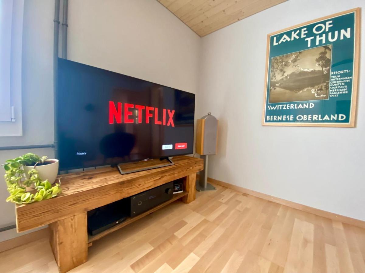 Chalet Egglen "Typical Swiss House, Best Views, Private Jacuzzi" Sigriswil Exteriör bild