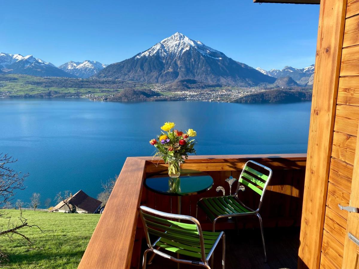Chalet Egglen "Typical Swiss House, Best Views, Private Jacuzzi" Sigriswil Exteriör bild