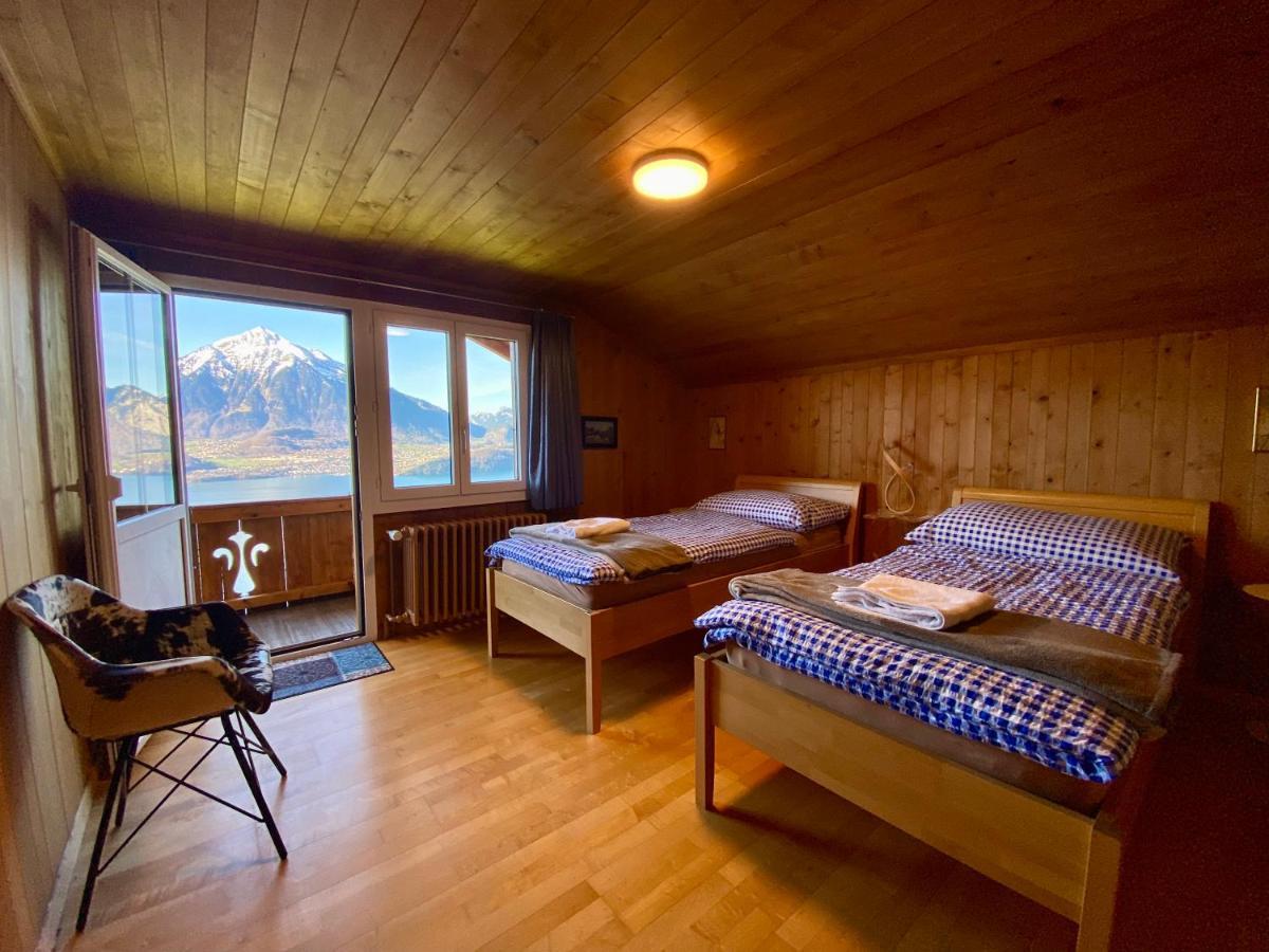 Chalet Egglen "Typical Swiss House, Best Views, Private Jacuzzi" Sigriswil Exteriör bild