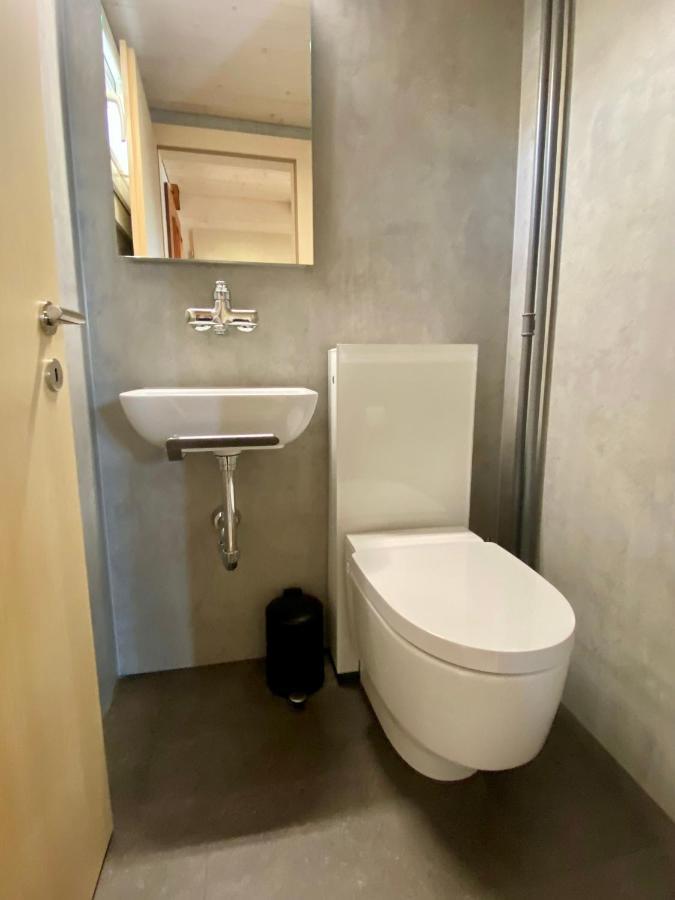 Chalet Egglen "Typical Swiss House, Best Views, Private Jacuzzi" Sigriswil Exteriör bild