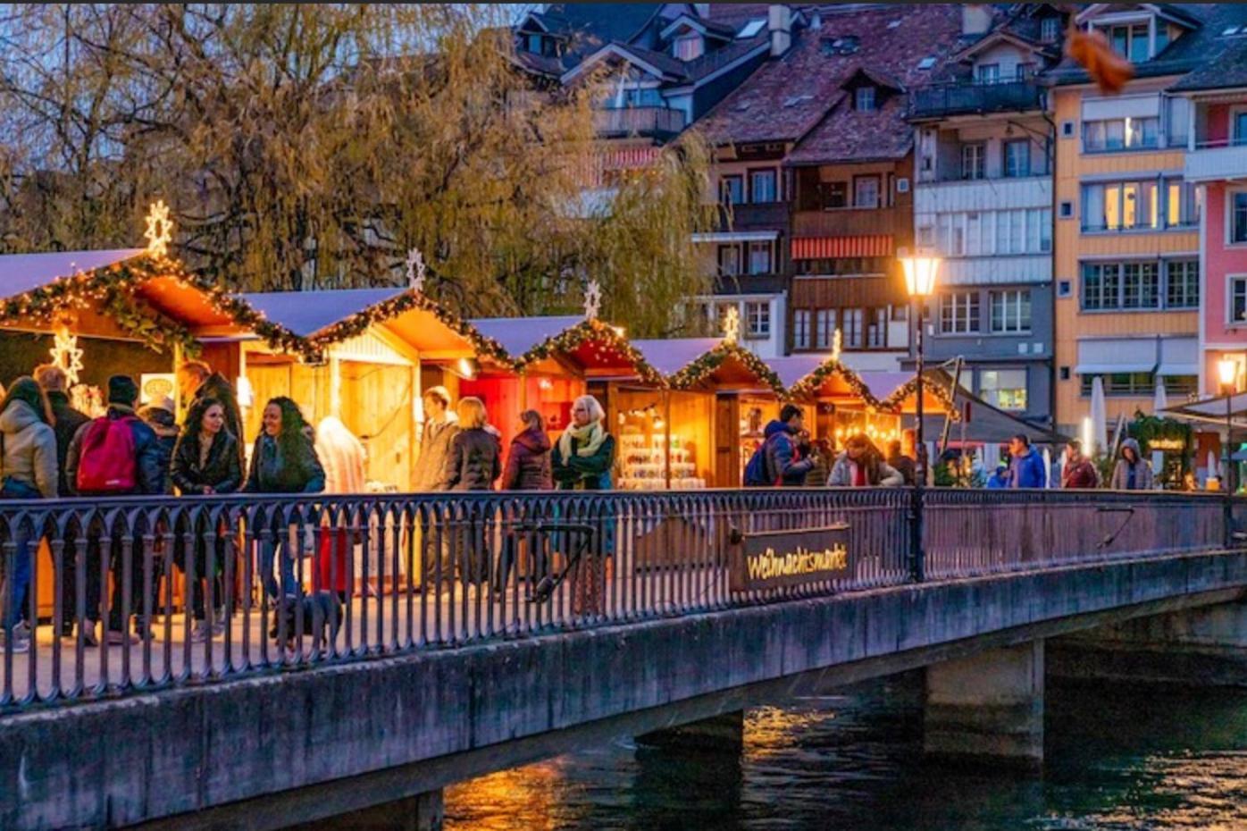 Chalet Egglen "Typical Swiss House, Best Views, Private Jacuzzi" Sigriswil Exteriör bild