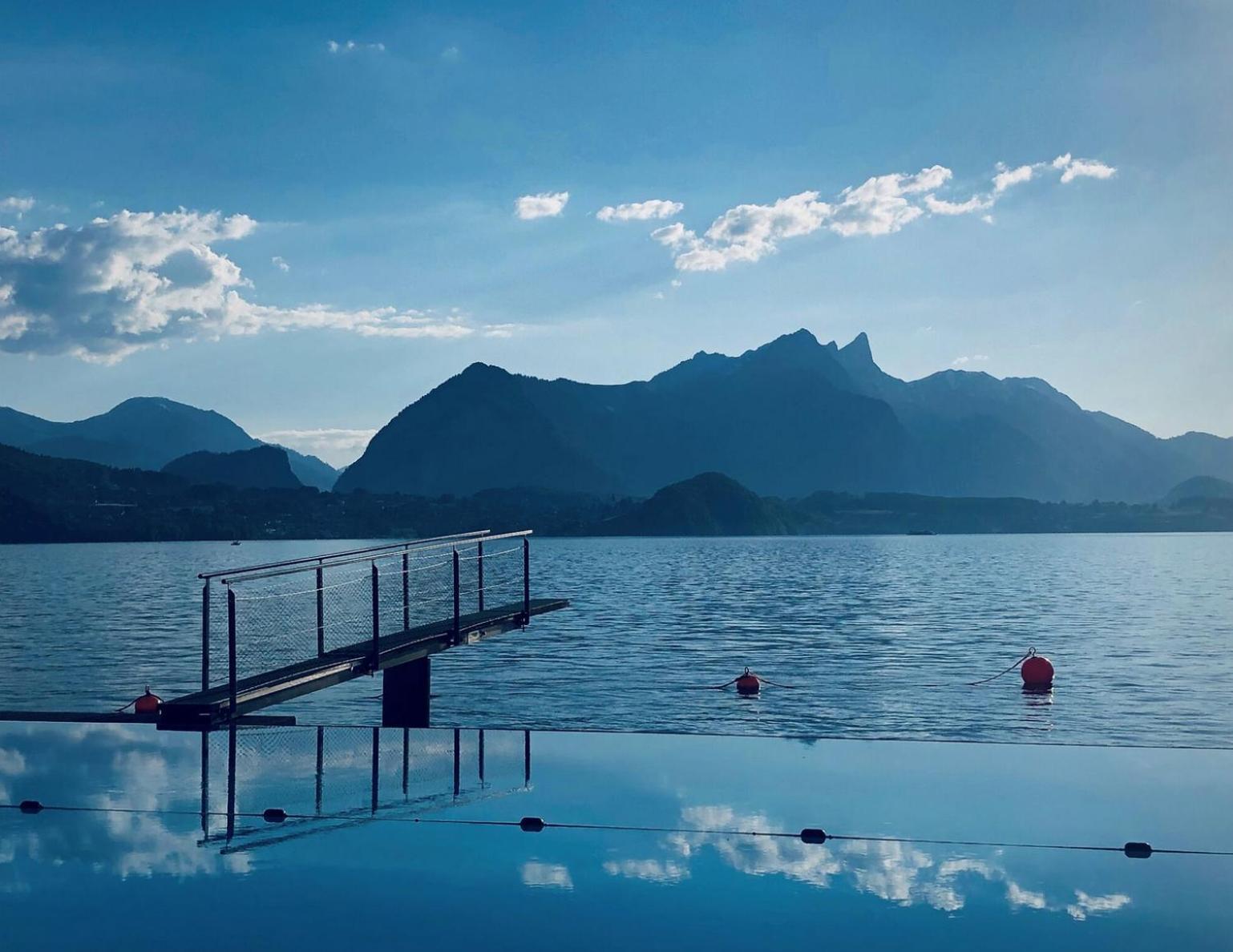 Chalet Egglen "Typical Swiss House, Best Views, Private Jacuzzi" Sigriswil Exteriör bild