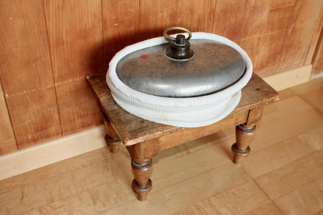 Chalet Egglen "Typical Swiss House, Best Views, Private Jacuzzi" Sigriswil Exteriör bild